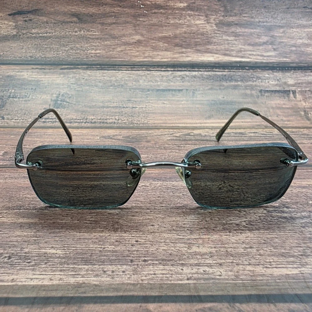 Ray-Ban RB 8502 1000 Titanium Rimless Sunglasses Gunmetal Rectangular Mens Italy